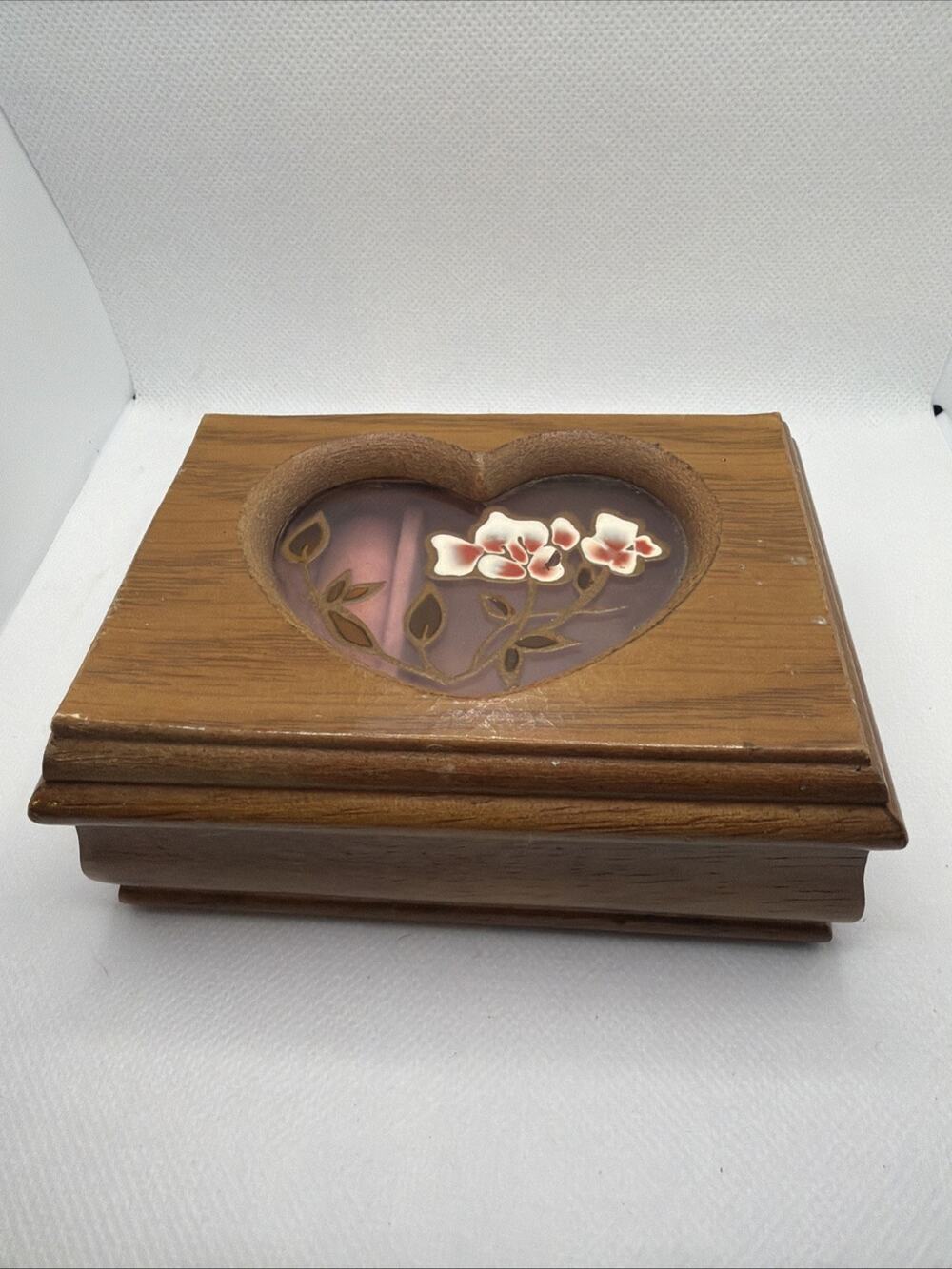 Vintage Wooden Jewelry Box With Glass Heart Floral Ring Storage